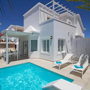 villa-charlana.in-canary-islands.com/
