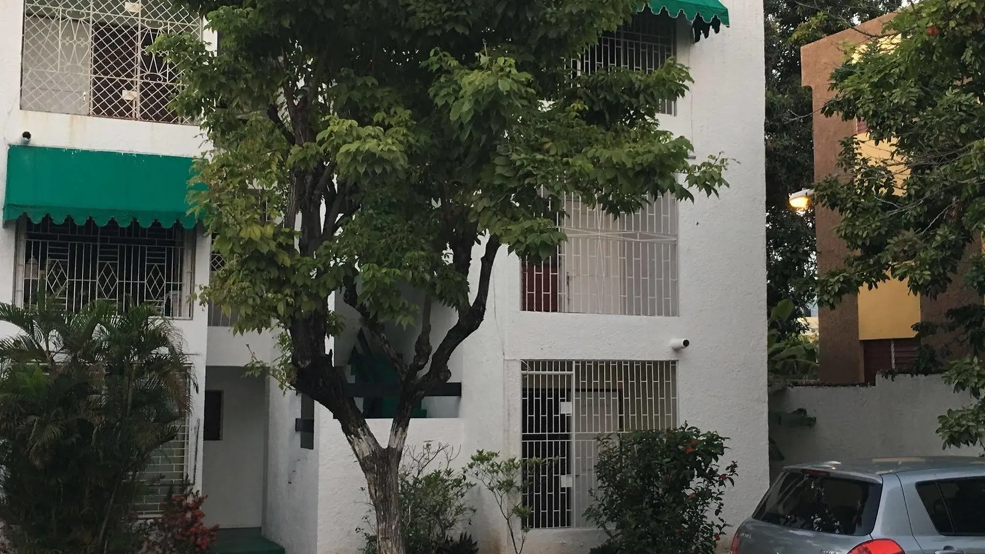 Apartment Abacus Jamaica The Zana Suites Kingston